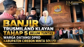 Dalam menyampaikan aspirasi ke DPRD Kabupaten Cirebon, warga Trusmiland Klayan Tahap 5 turut mendapatkan pemantauan dari Ketua Tim Media Harindra Wijaya sekaligus Direktur Pengembangan dan Usaha, Firman Nugraha, S.Fil.
